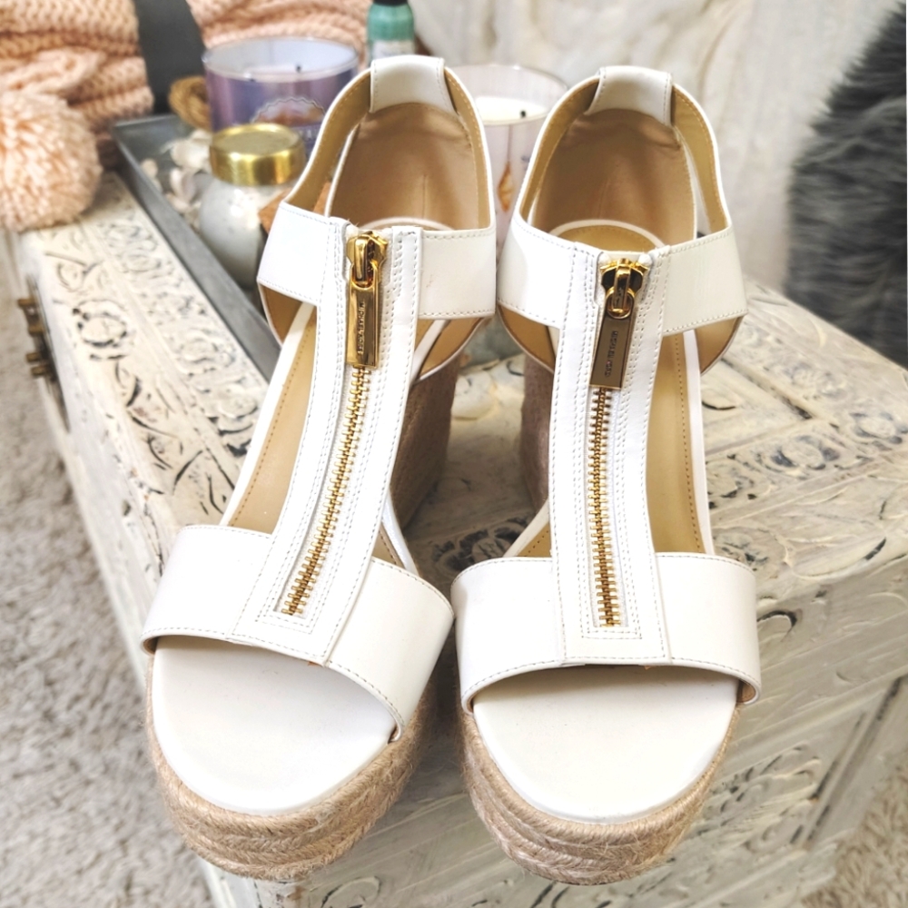 🆕⭐ Micheal Kors White Leather Espadrille Wedges - Picture 7 of 14